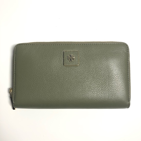 SOLD-NWOT Tory Burch Green Khaki Clara Zip Wallet - Picture 3 of 9